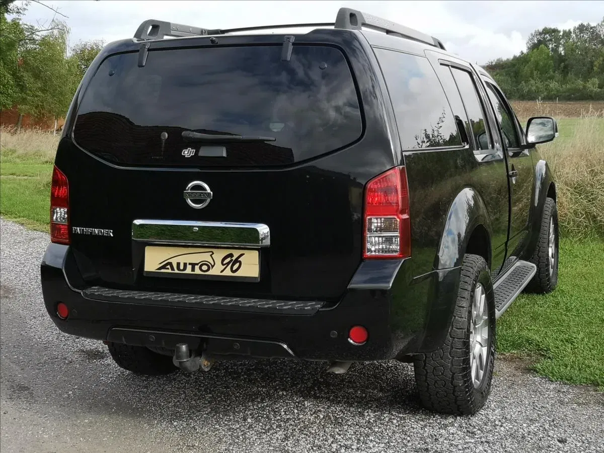 Nissan Pathfinder - Náhled 2