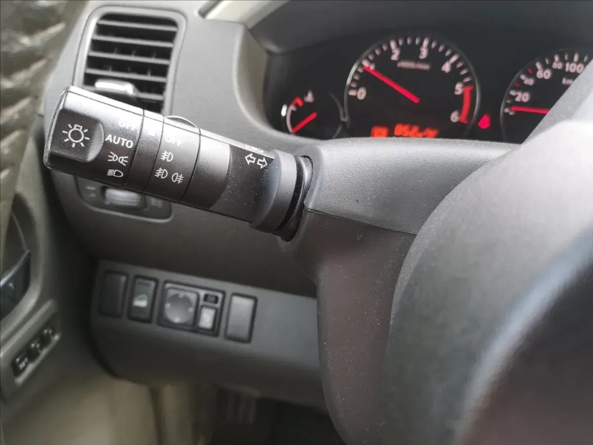 Nissan Pathfinder - Náhled 5