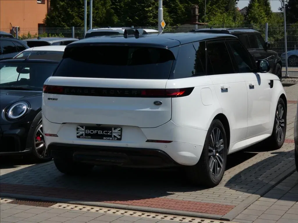 Land Rover Range Rover Sport - Náhled 7