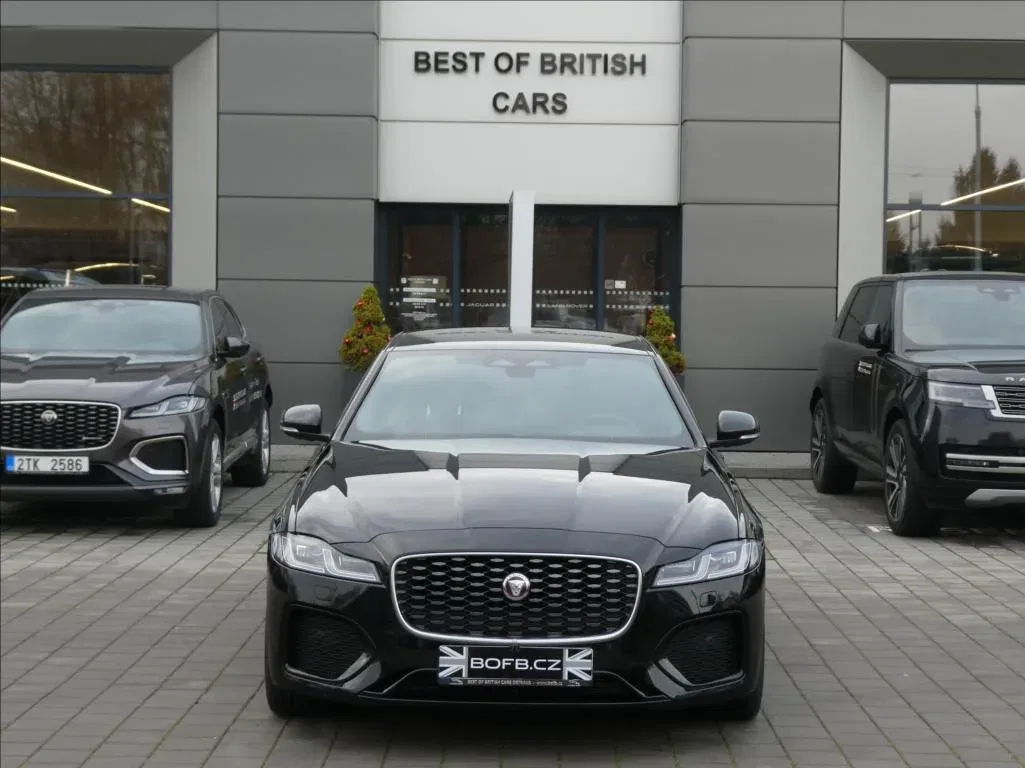Jaguar XF - Obrázek 1