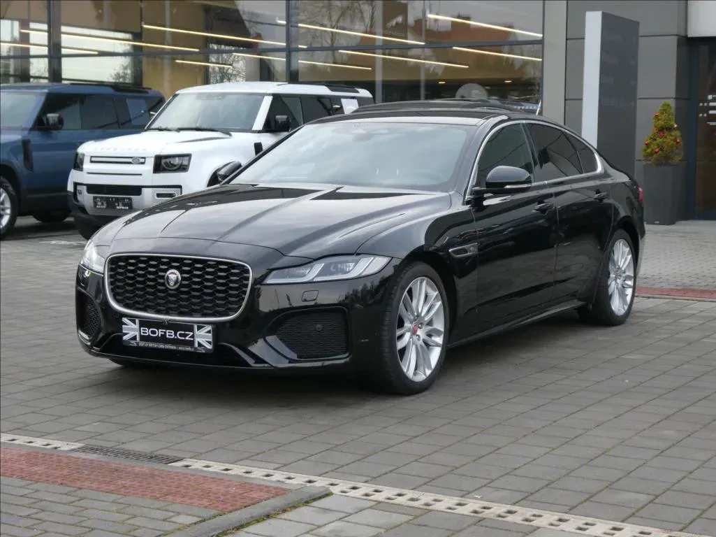 Jaguar XF - Náhled 3