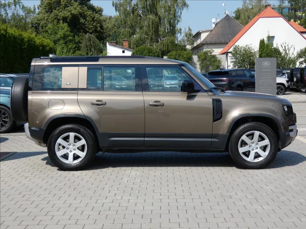 Land Rover Defender - Náhled 6