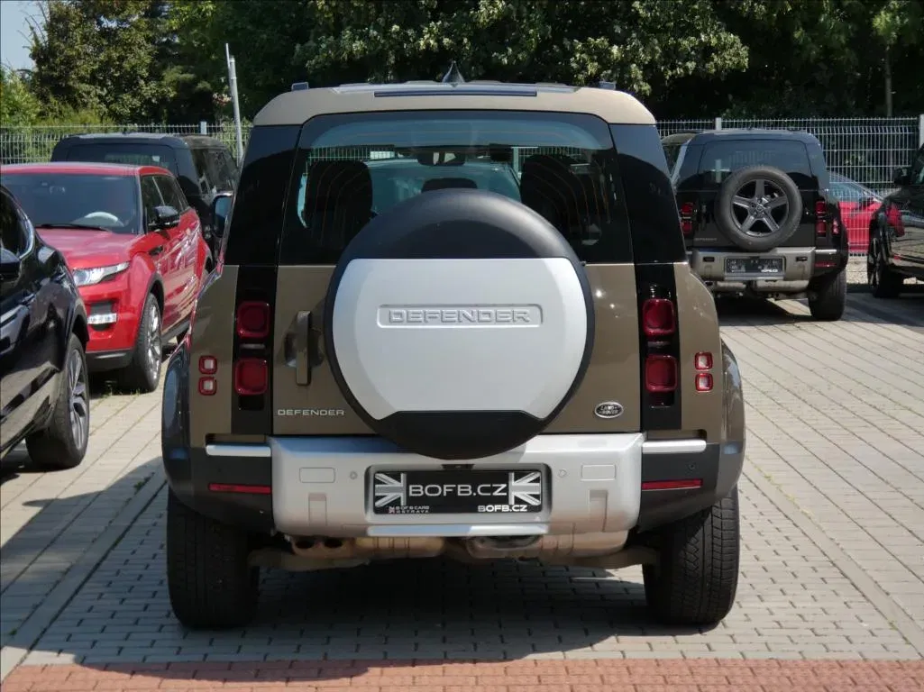 Land Rover Defender - Náhled 8