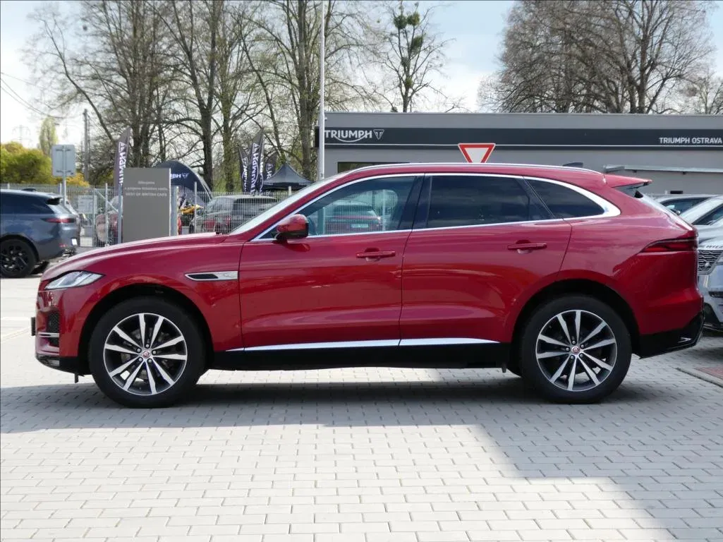 Jaguar F-Pace - Náhled 2