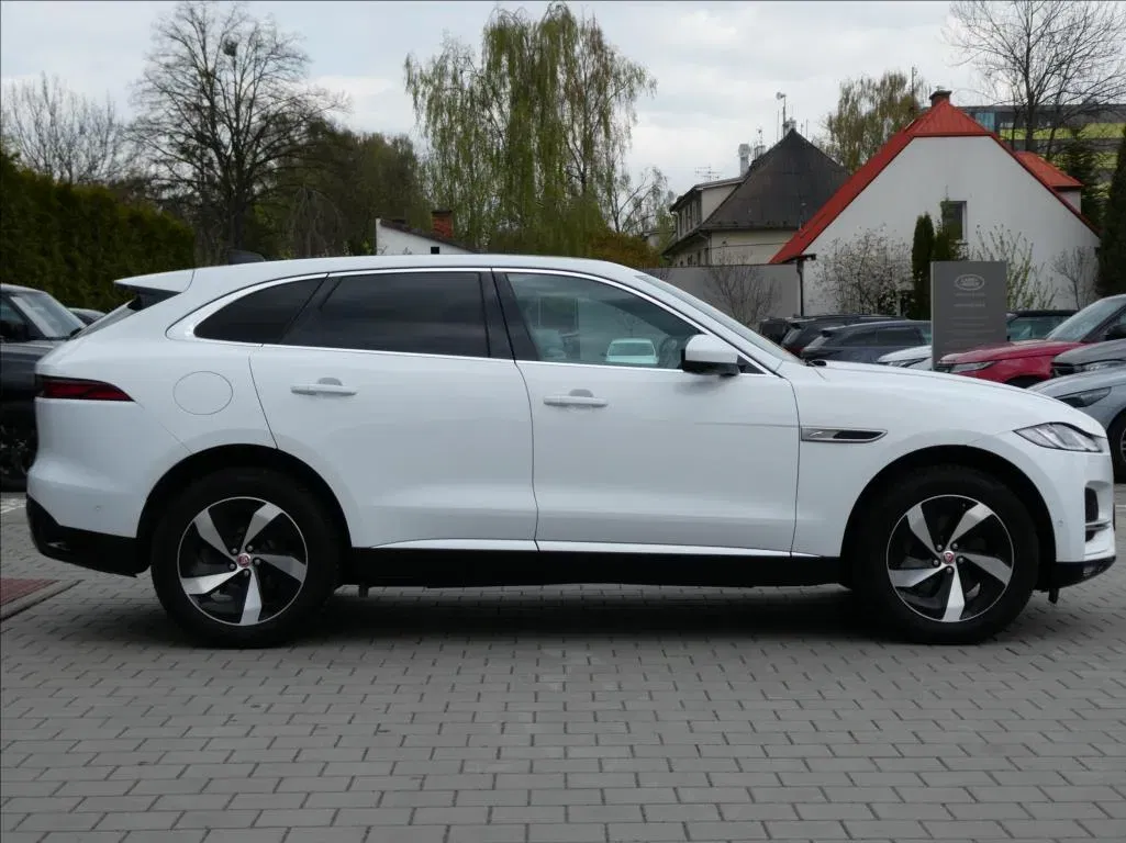 Jaguar F-Pace - Náhled 6