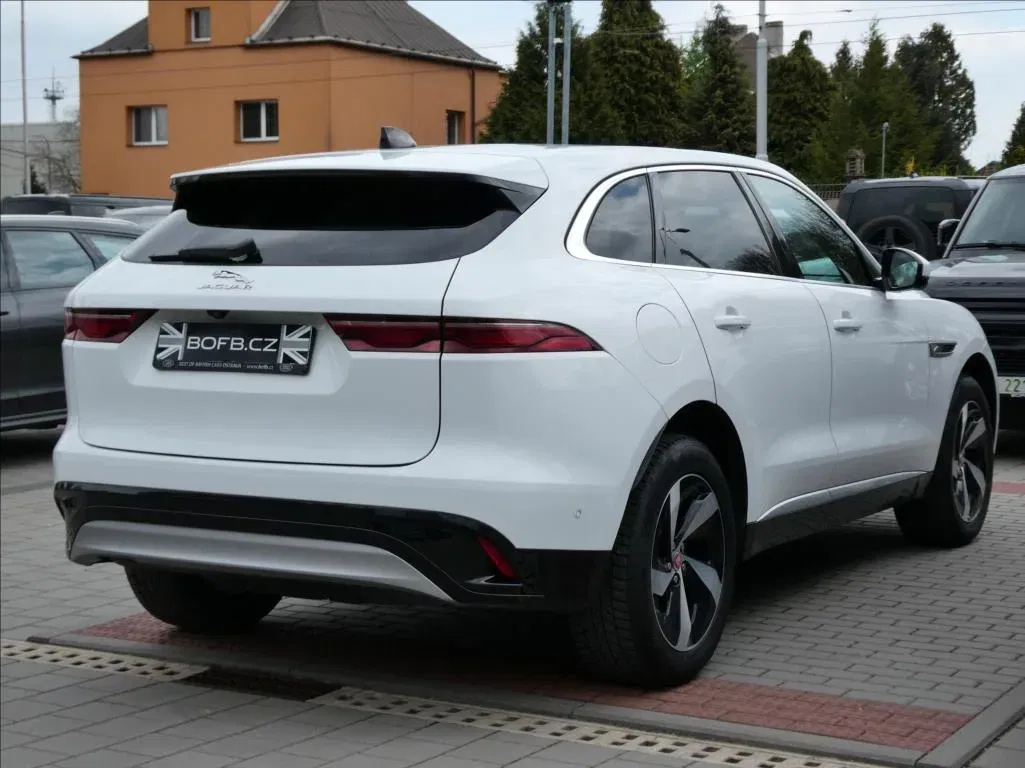 Jaguar F-Pace - Náhled 7
