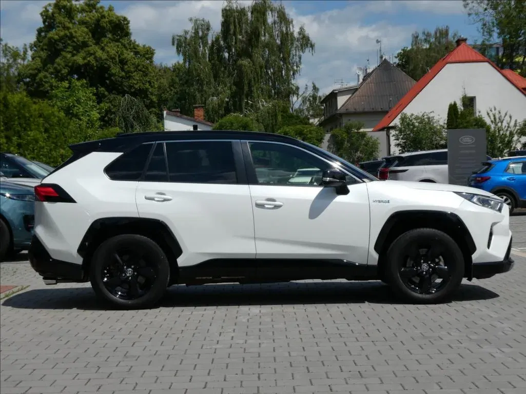 Toyota RAV4 - Náhled 6