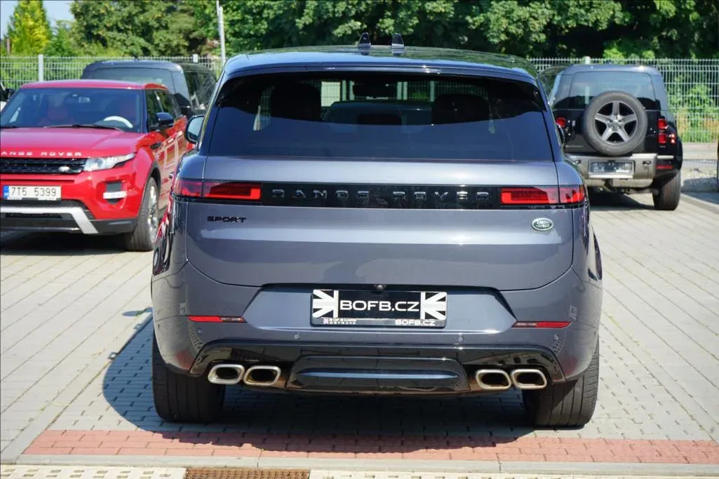 Land Rover Range Rover Sport - Náhled 8