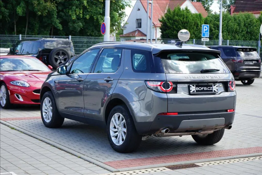 Land Rover Discovery Sport - Náhled 8