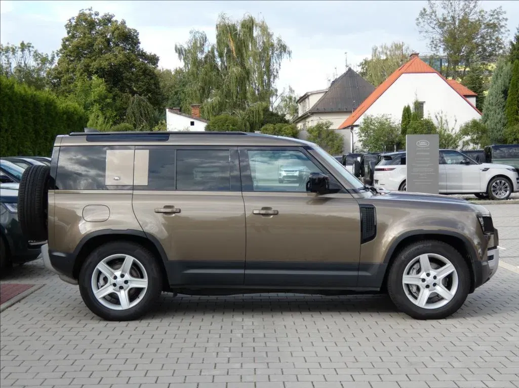 Land Rover Defender - Náhled 6