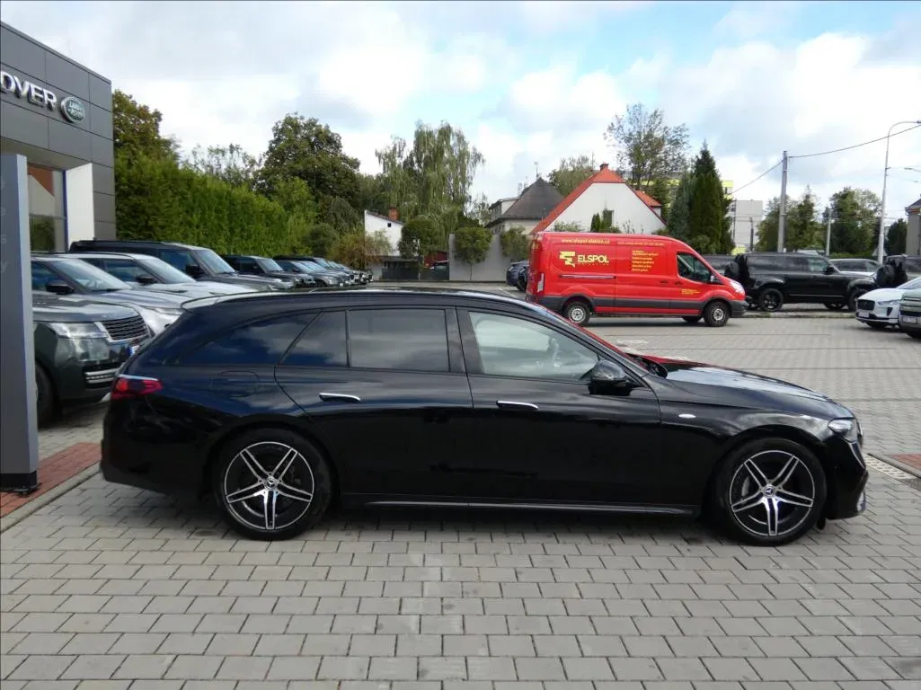 Mercedes-Benz Třídy E - Náhled 4