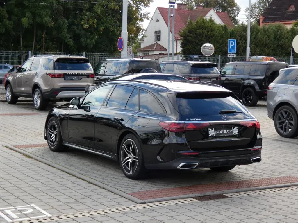 Mercedes-Benz Třídy E - Náhled 8
