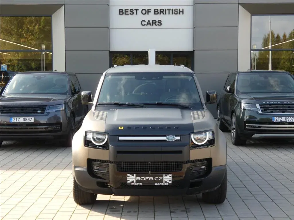 Land Rover Defender 3,0 D200 S,5let záruka,1maj,ČR, 2024