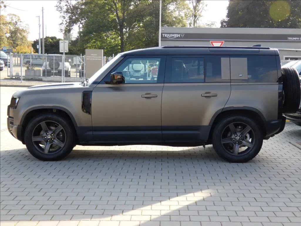 Land Rover Defender - Náhled 2