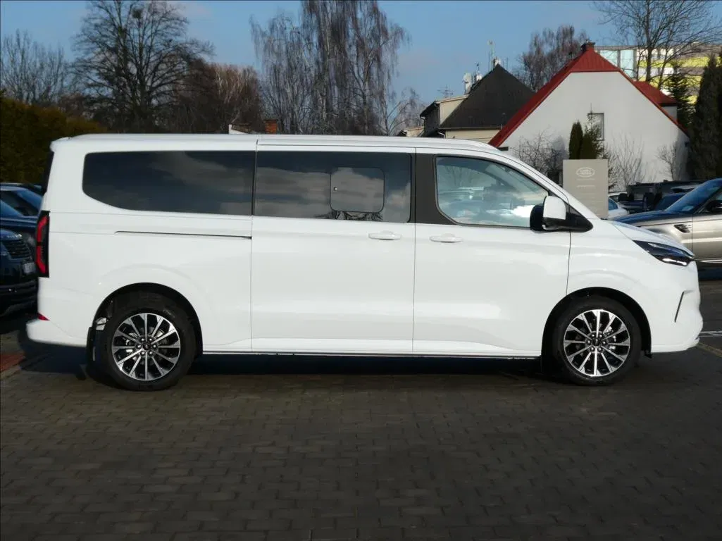 Ford Tourneo Custom - Náhled 6