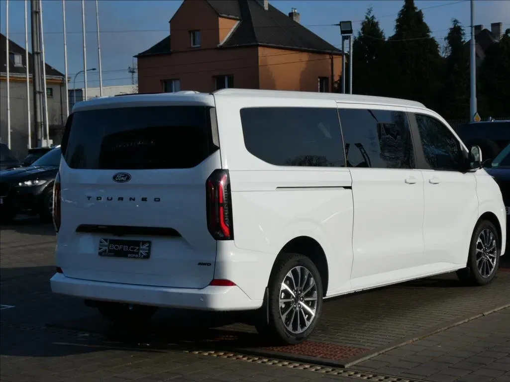 Ford Tourneo Custom - Náhled 7