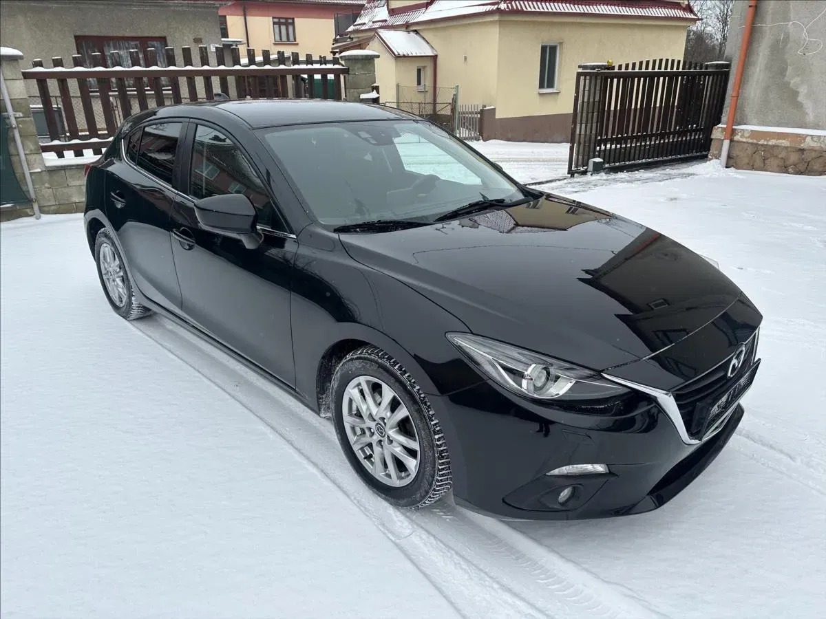 Mazda 3 - Obrázek 1