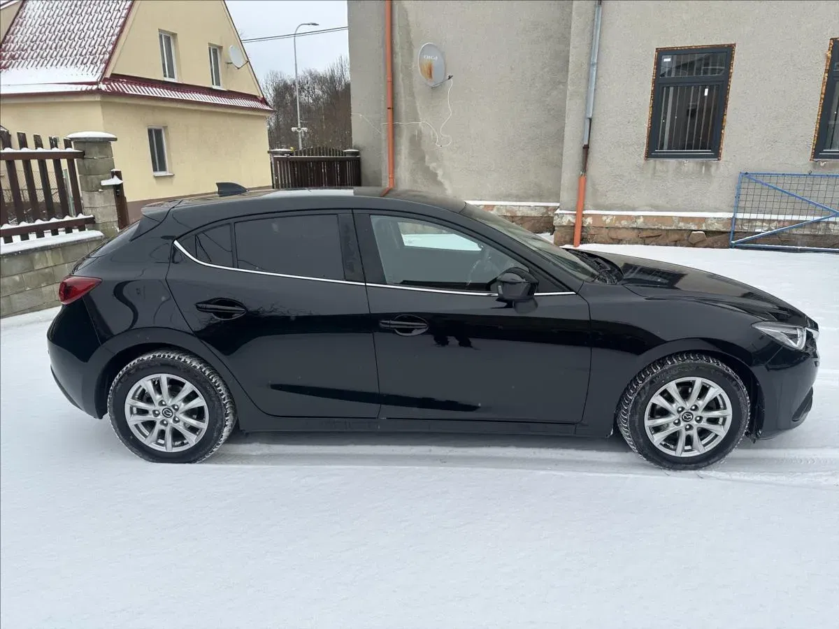 Mazda 3 - Náhled 2