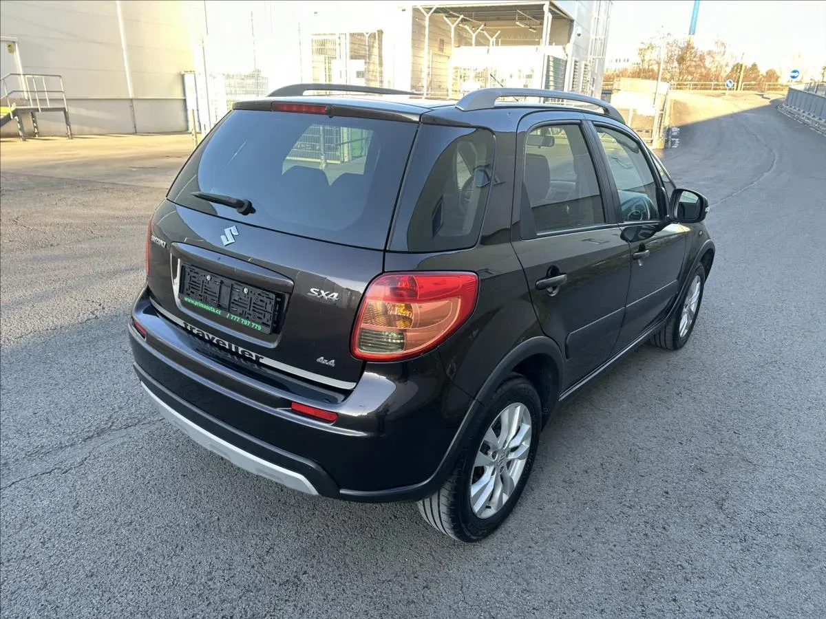 Suzuki SX4 - Náhled 3