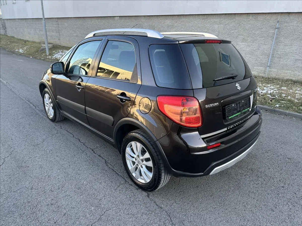 Suzuki SX4 - Náhled 7