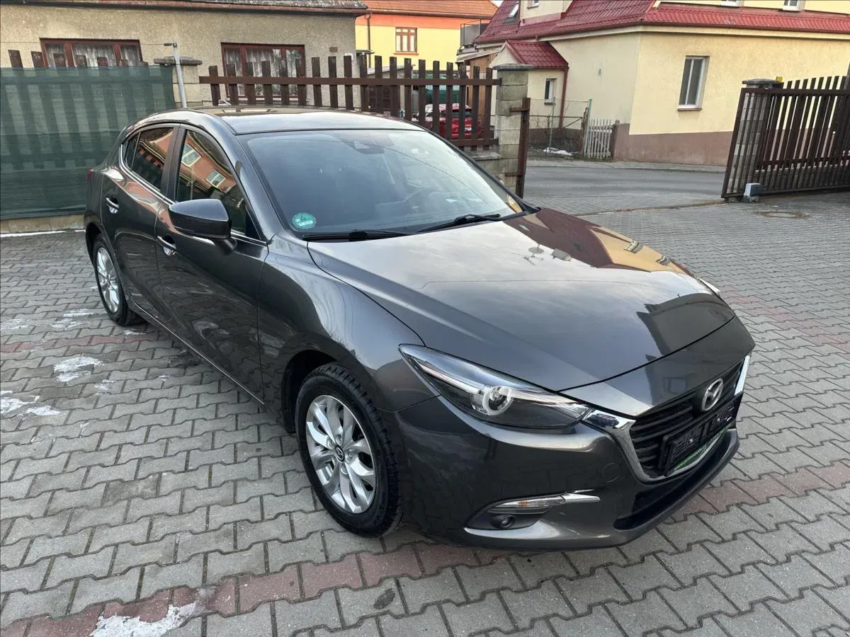 Mazda 3 - Obrázek 1
