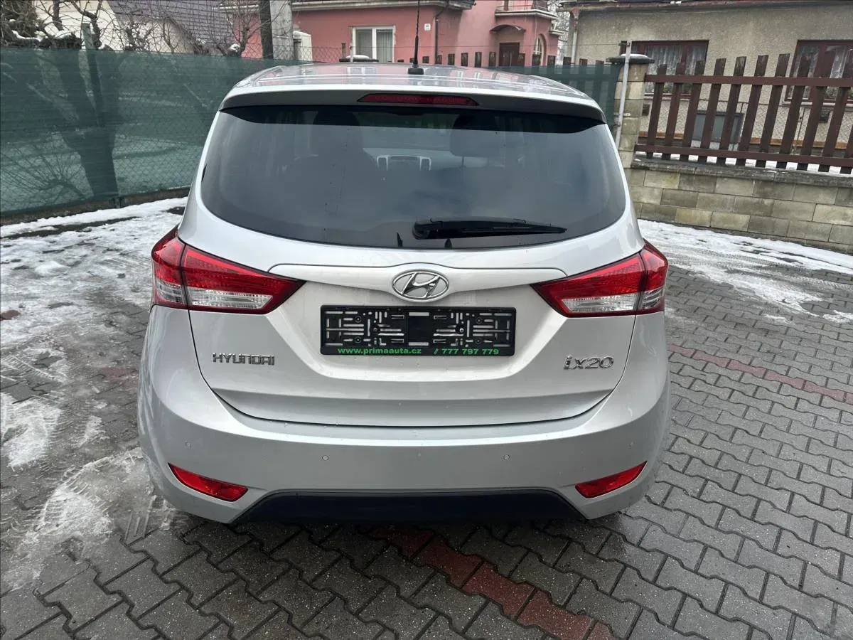 Hyundai ix20 - Náhled 6
