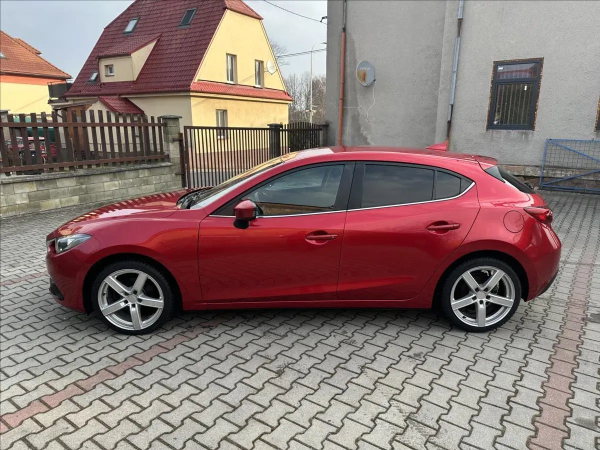Mazda 3 - Náhled 8