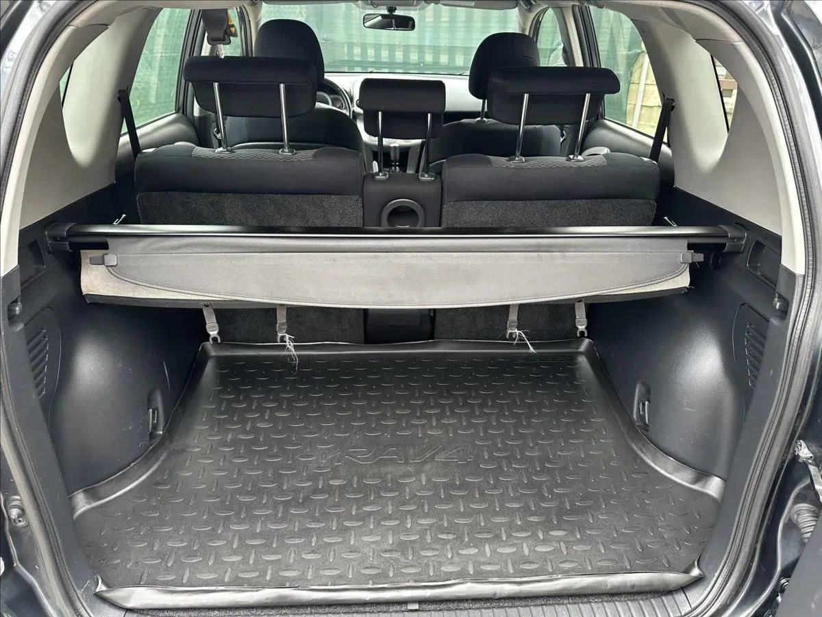 Toyota RAV4 - Náhled 5