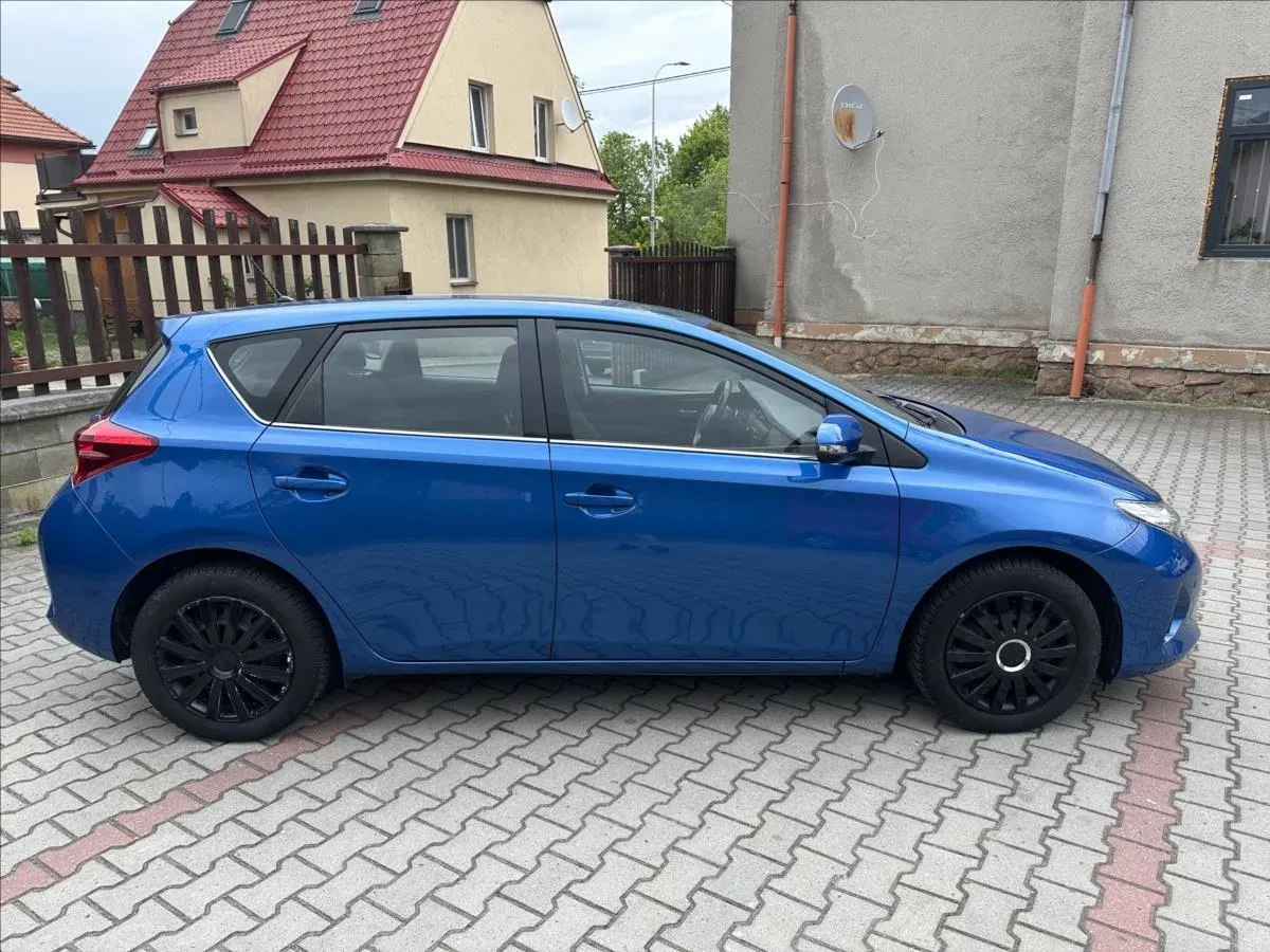 Toyota Auris - Náhled 2