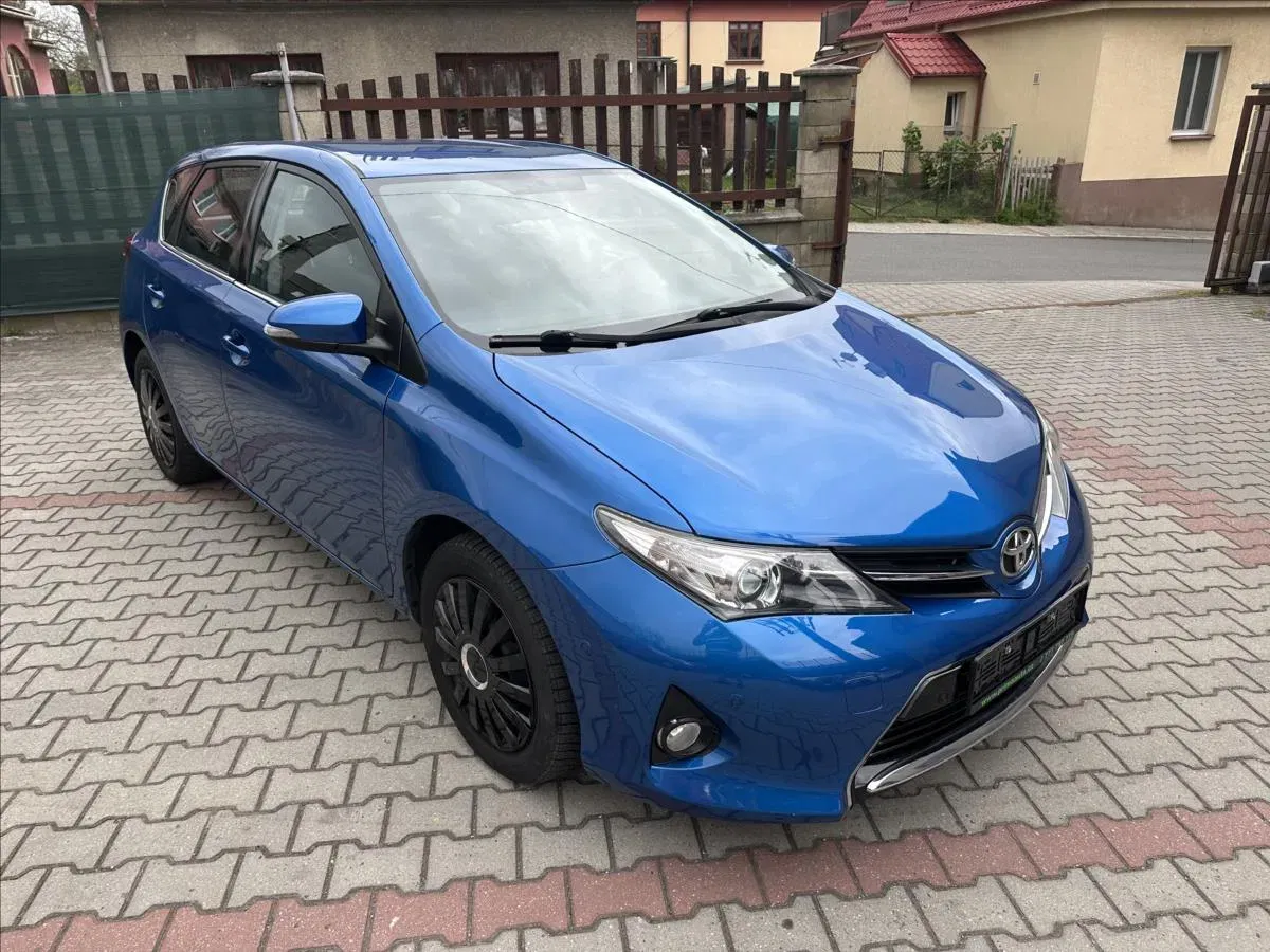 Toyota Auris - Náhled 3
