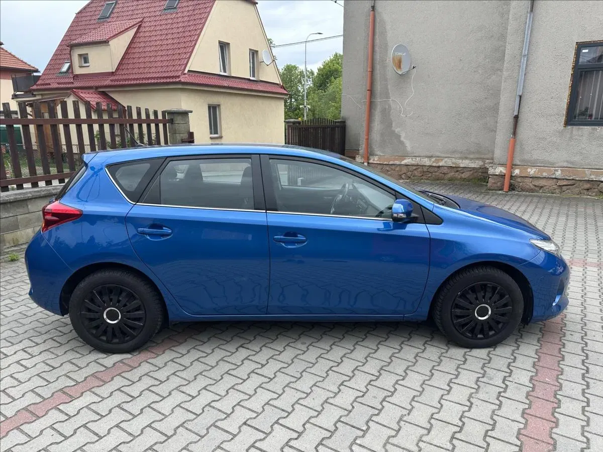 Toyota Auris - Náhled 4