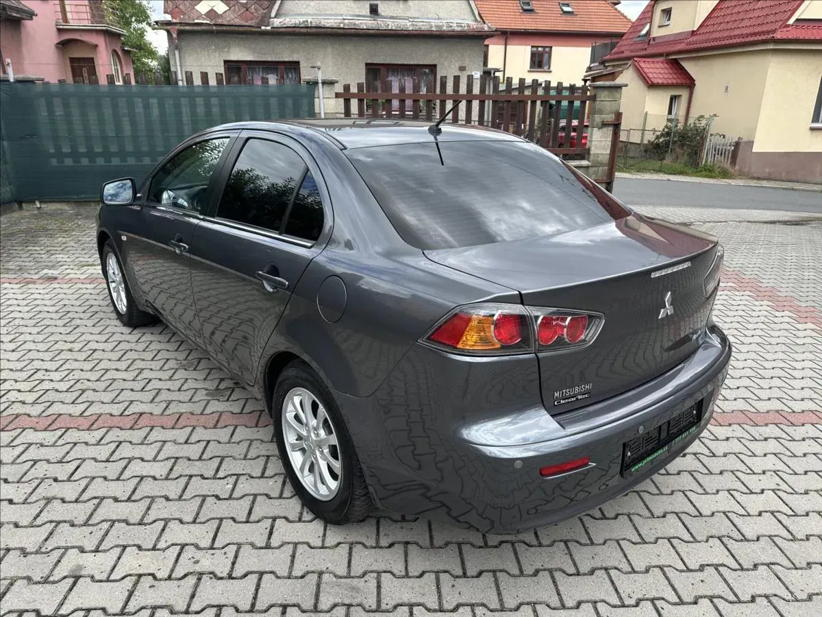 Mitsubishi Lancer - Náhled 7