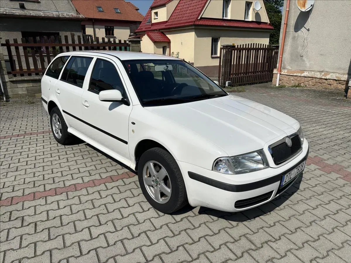 Škoda Octavia 1,9 TDI Elegance, 2004