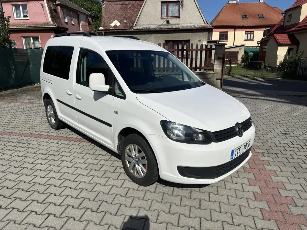 Volkswagen Caddy 1,6 TDI PO VELKÉM SERVISE, 2012