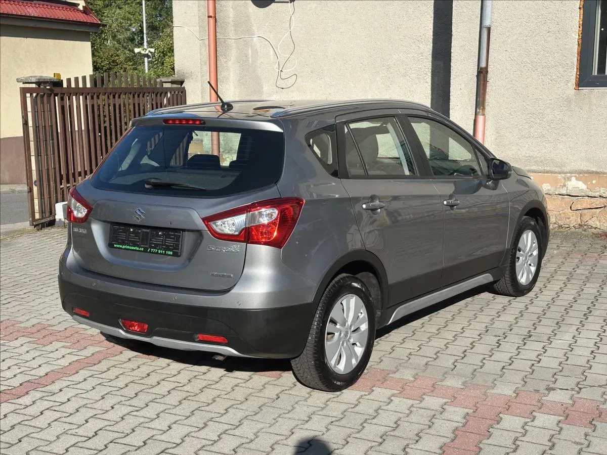 Suzuki SX4 S-Cross - Náhled 3