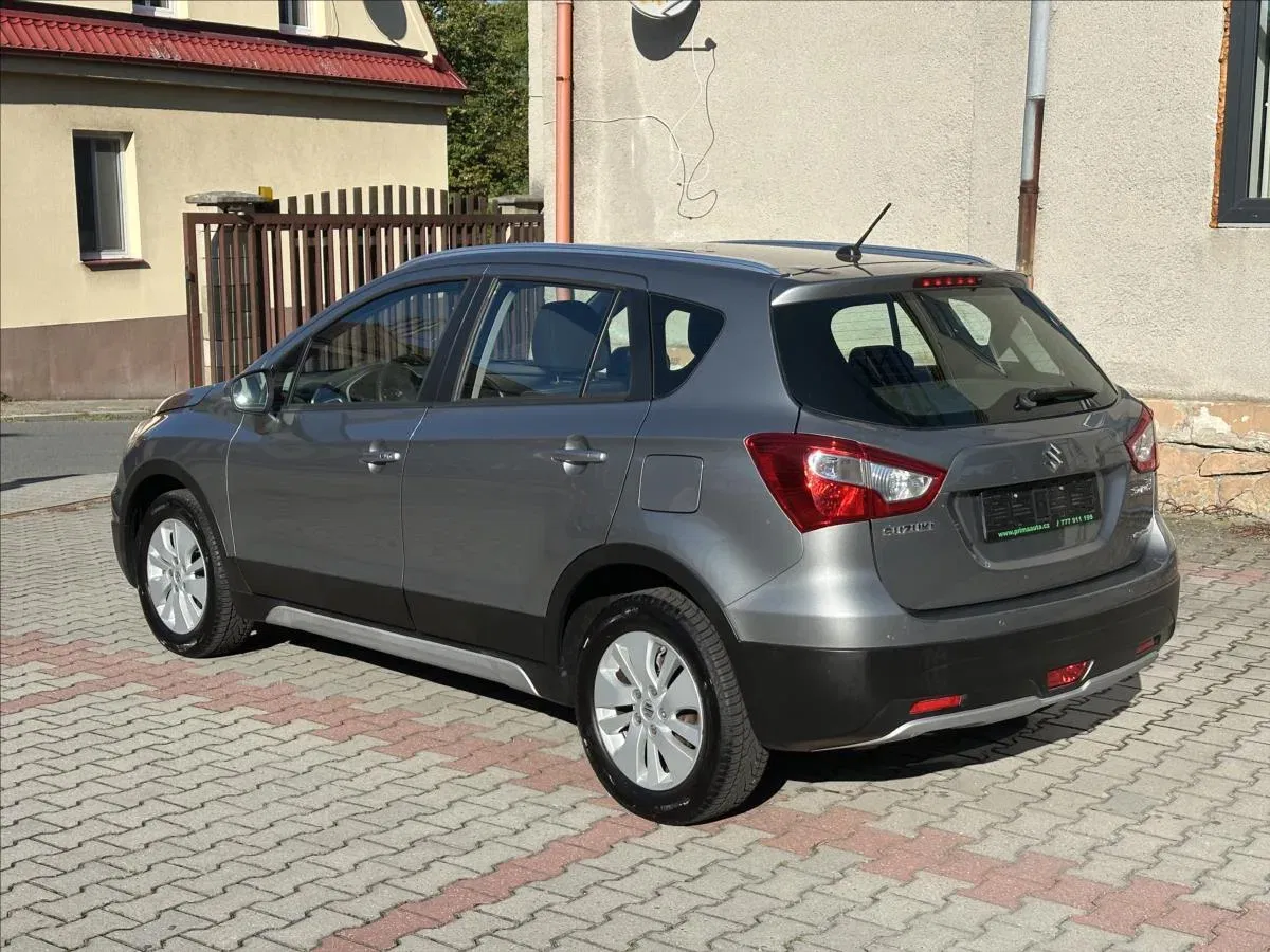 Suzuki SX4 S-Cross - Náhled 7