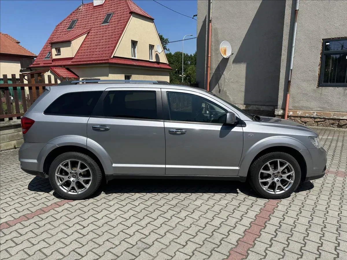Fiat Freemont - Náhled 2