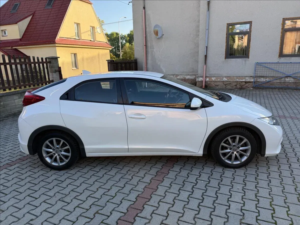 Honda Civic - Náhled 2