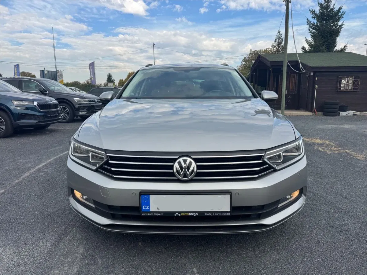 Volkswagen Passat - Náhled 2
