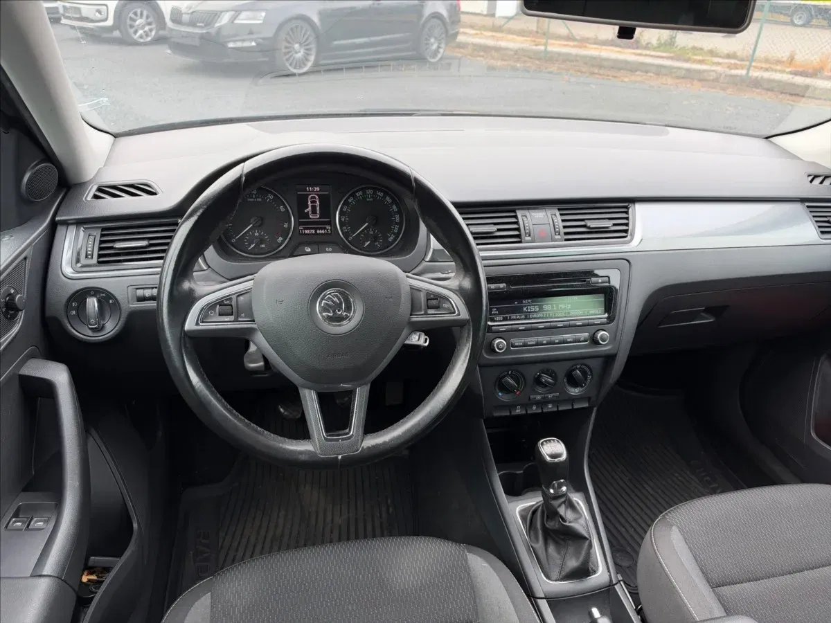 Škoda Rapid - Náhled 7