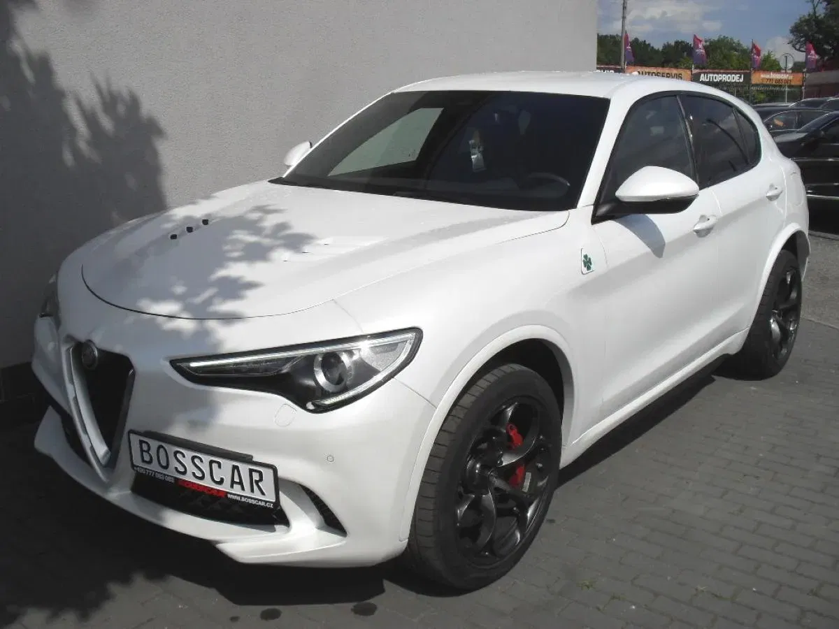 Alfa Romeo Stelvio - Obrázek 1