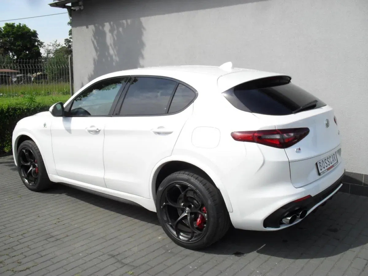 Alfa Romeo Stelvio - Náhled 3