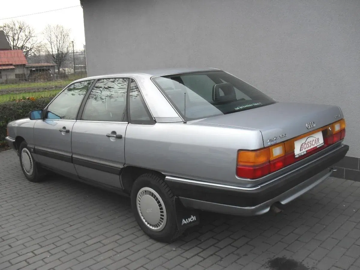 Audi 100 - Náhled 3