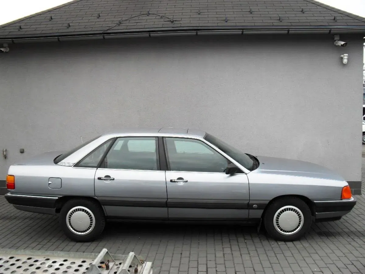 Audi 100 - Náhled 6