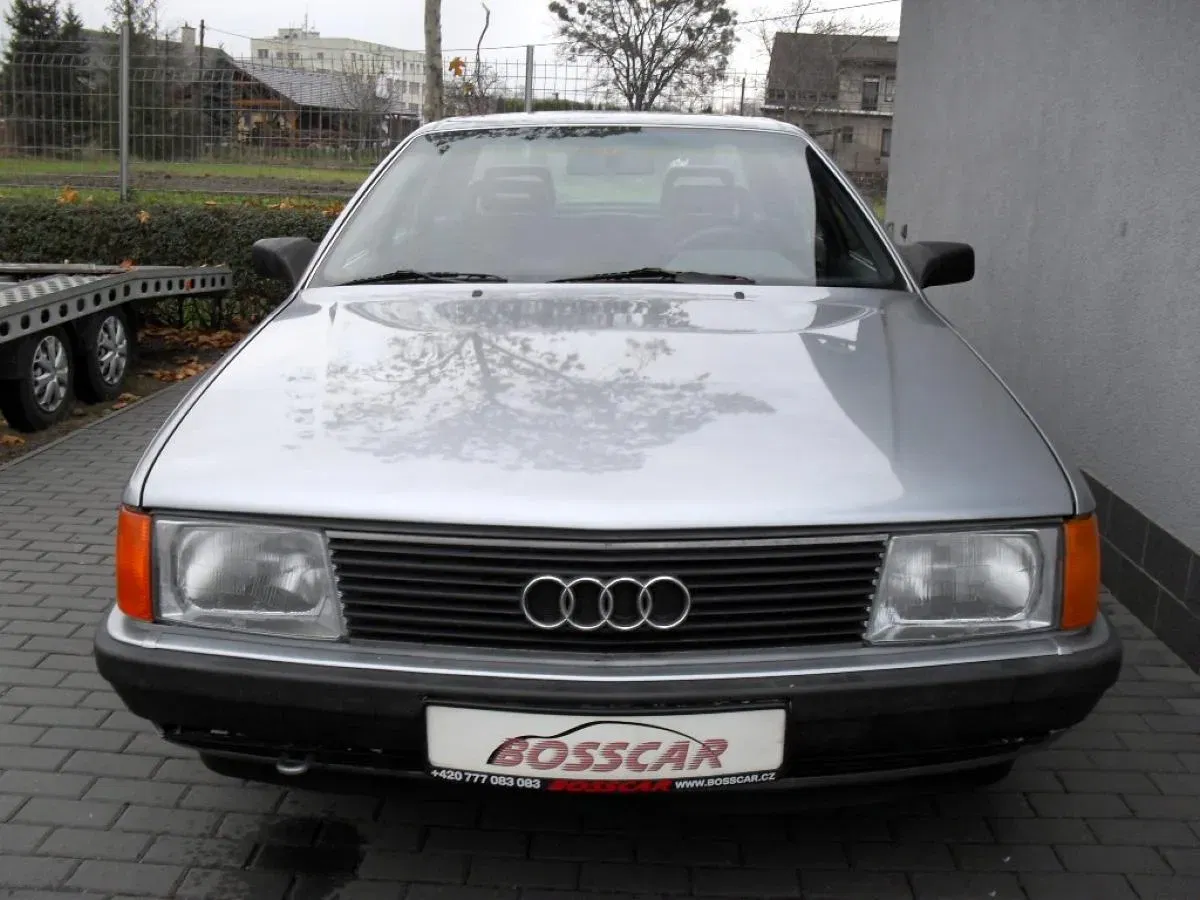 Audi 100 - Náhled 8