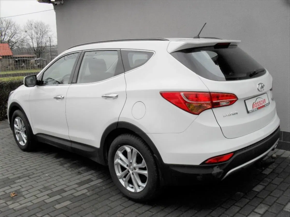 Hyundai Santa Fe - Náhled 4