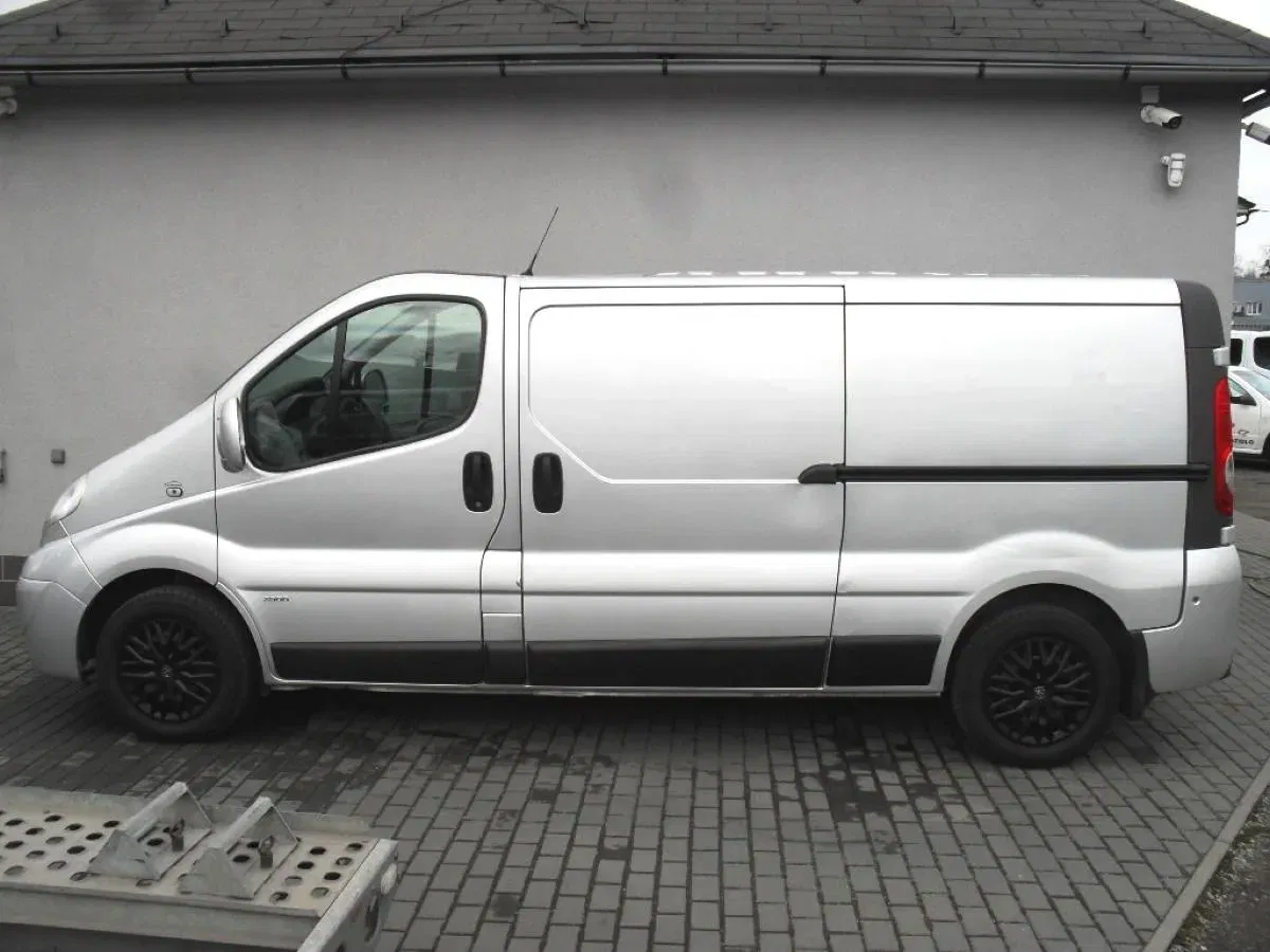 Opel Vivaro - Náhled 2