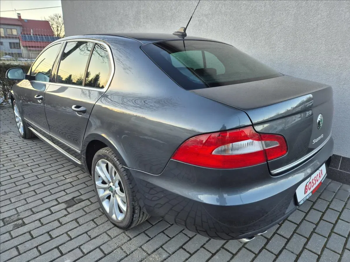 Škoda Superb - Náhled 4