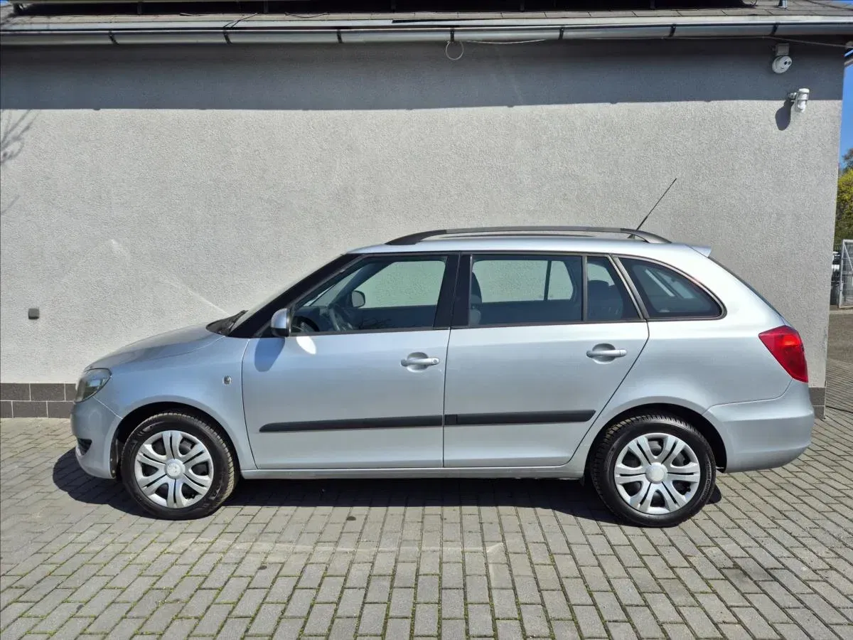 Škoda Fabia - Náhled 3