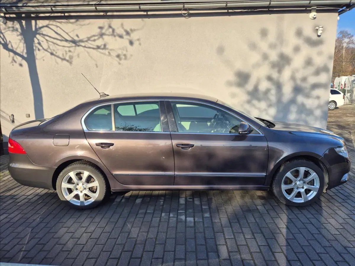 Škoda Superb - Náhled 6